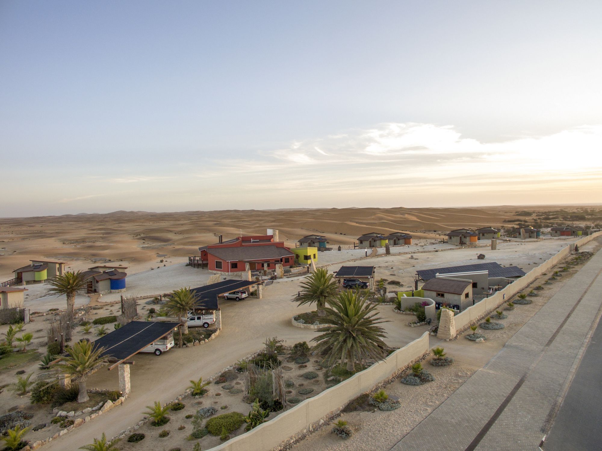 Desert Breeze Lodge Свакопмунд Экстерьер фото